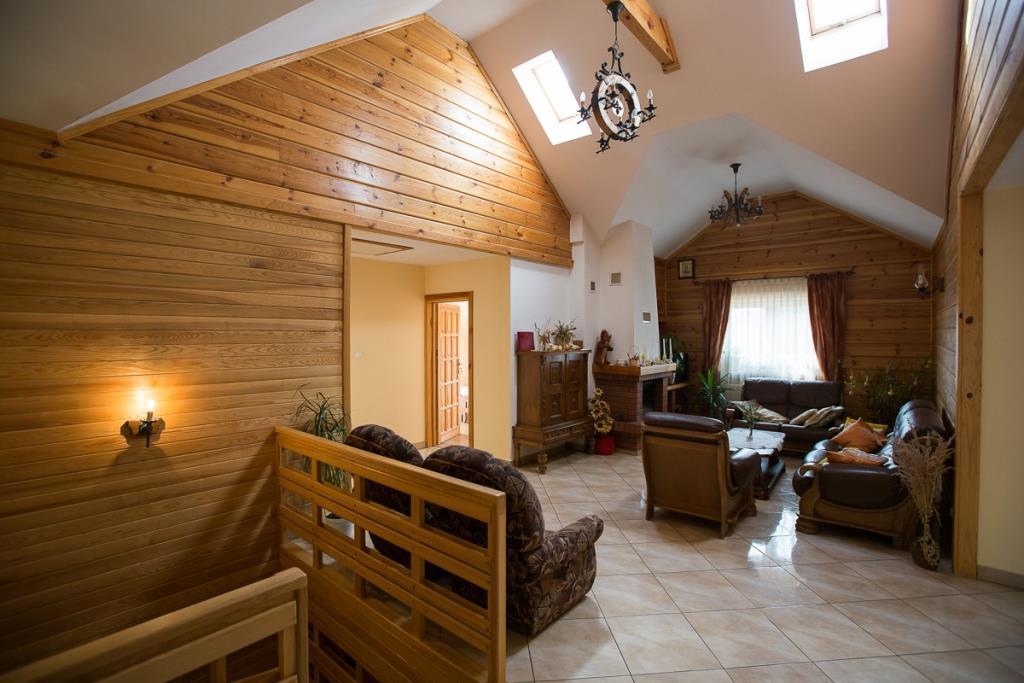 Pokoje Goscinne Na Skraju Puszczy Pogorzelce Exterior photo